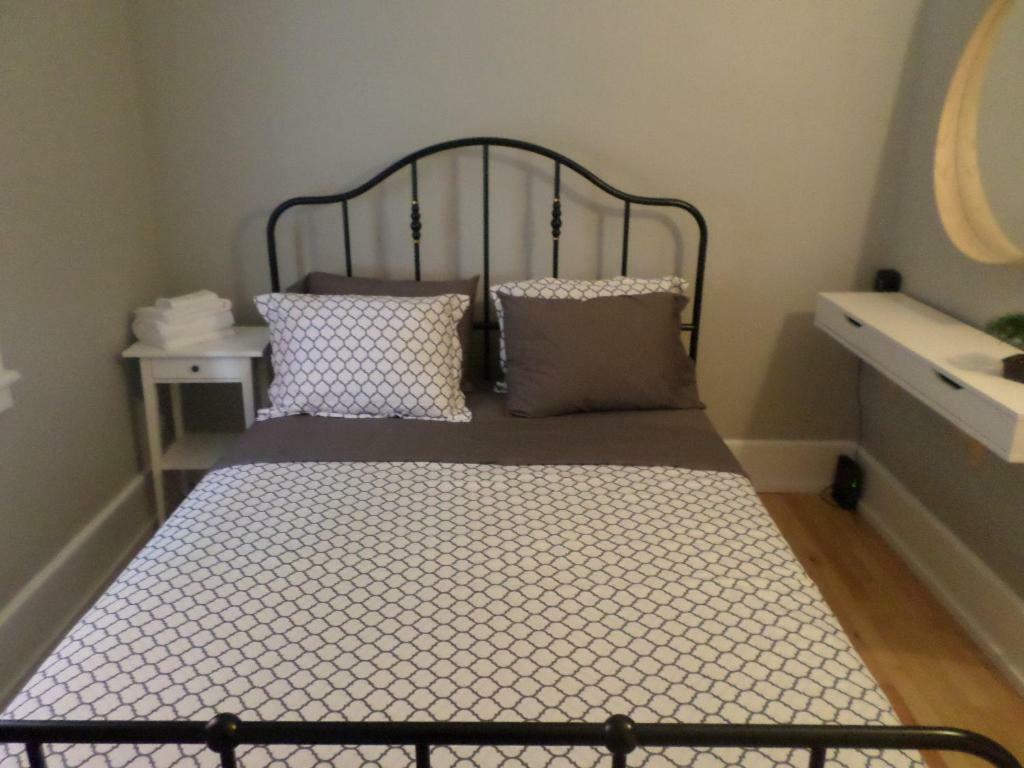 Apartmán Beautiful, Clean, Quiet 2 Br-In Downtown Ottawa. Parking, Wifi And Netflix Included Exteriér fotografie